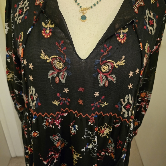 Philosophy Black Dress with Multicolor Embroidery - Picture 2 of 11